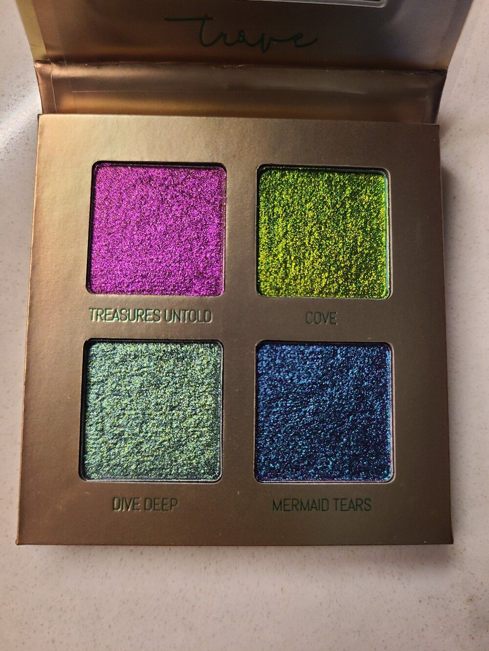 Blend Bunny TROVE Multichrome Eyeshadow Quad